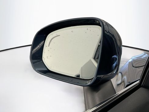 Used 2023 Volvo XC90 B6 Core w/ Protection Package Premier image 16