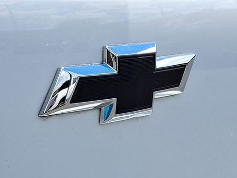 Certified 2023 Chevrolet TrailBlazer RS w/ Sun and Liftgate Package AWD/4WD image 28