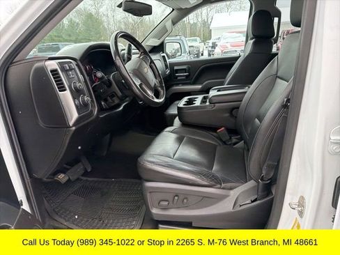 Used 2018 Chevrolet Silverado 1500 LT image 2