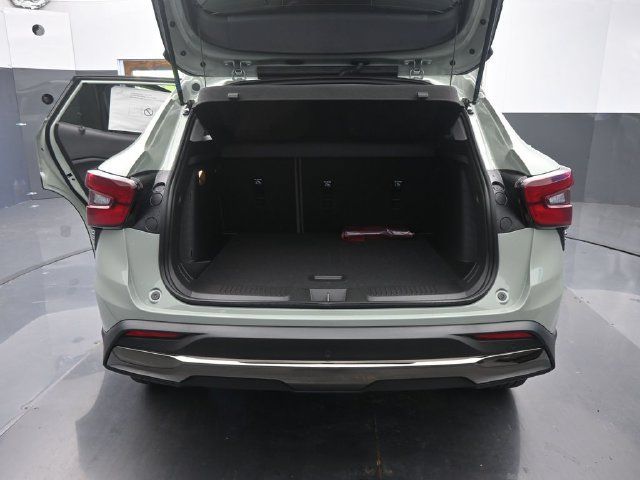 Used 2025 Chevrolet Trax ACTIV w/ Driver Confidence Package FWD image 8