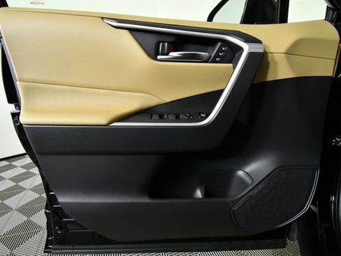 New 2025 Toyota RAV4 XLE Premium image 20