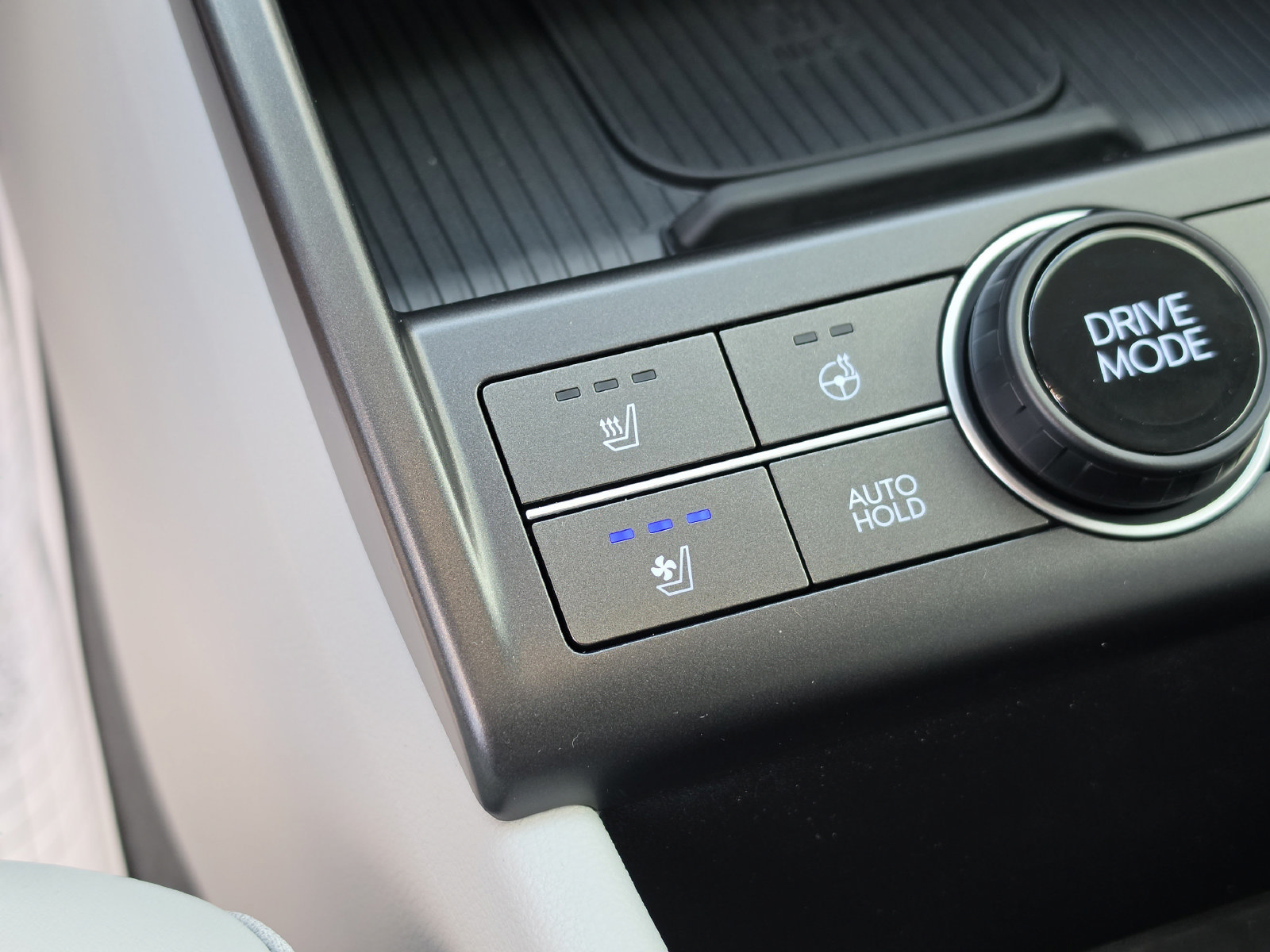 New 2026 Hyundai Kona Limited FWD image 29