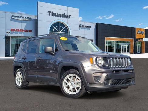 Used 2020 Jeep Renegade Sport w/ Sport Appearance Group FWD image 1