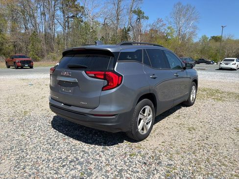 Used 2019 GMC Terrain SLE w/ Driver Convenience Package image 5
