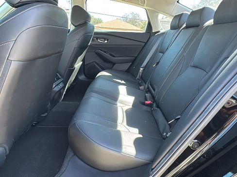 Used 2025 Honda Accord Touring image 15