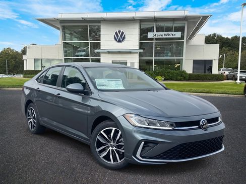 New 2026 Volkswagen Jetta SE image 1