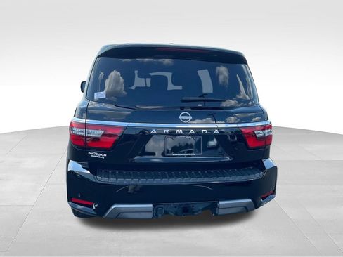 Used 2024 Nissan Armada SV AWD/4WD image 4
