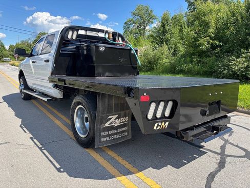 Used 2018 RAM 3500 Tradesman w/ Chrome Appearance Group AWD/4WD image 7