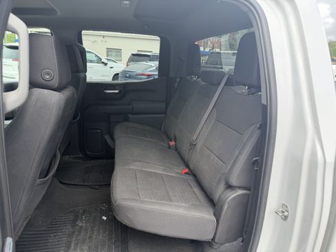 Used 2024 GMC Sierra 1500 Pro w/ Graphite Edition AWD/4WD image 11