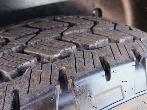 Used 2018 Jeep Wrangler Unlimited Sahara w/ Connectivity Group image 9