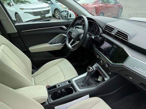 Used 2021 Audi Q3 2.0T Premium AWD/4WD image 27