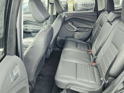 Used 2019 Ford Escape SEL AWD/4WD image 12