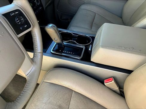 Used 2013 Ford Expedition EL Limited image 15