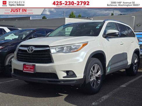 Used 2015 Toyota Highlander XLE AWD/4WD image 1