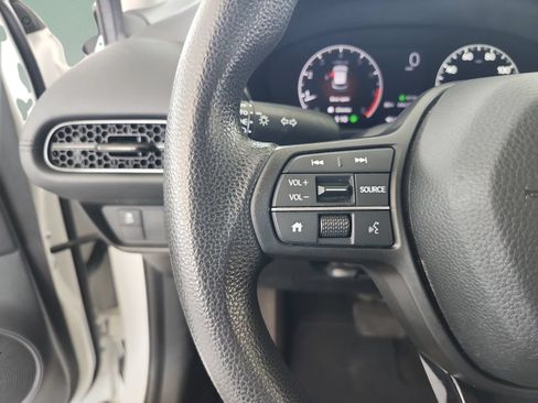 Certified 2023 Honda HR-V LX image 13