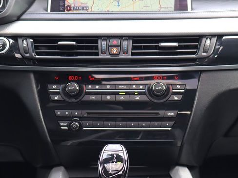 Used 2014 BMW X5 xDrive50i AWD/4WD image 12
