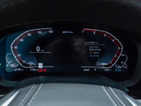 Used 2020 BMW 530e xDrive 530e xDrive iPerformance w/ Convenience Package image 15