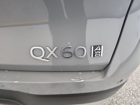 Certified 2026 INFINITI QX60 Luxe w/ Cargo Package AWD/4WD image 13