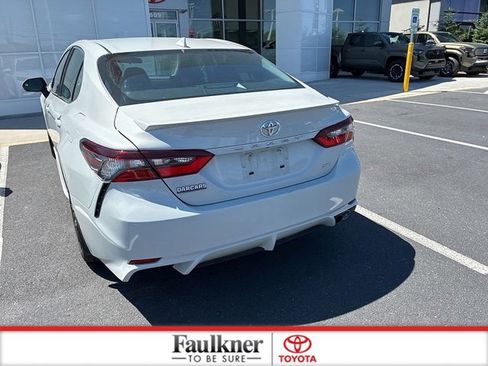Used 2024 Toyota Camry SE FWD image 13