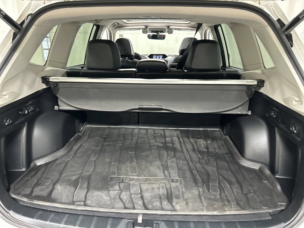 Used 2019 Subaru Forester Limited AWD/4WD image 22