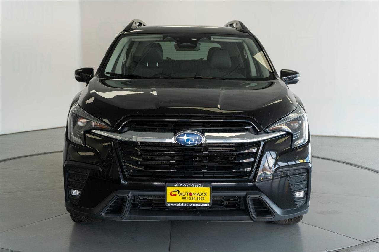 Used 2023 Subaru Ascent Limited AWD/4WD image 2