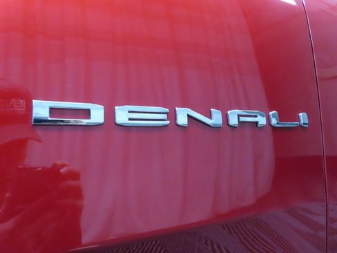 Used 2026 GMC Yukon Denali w/ Denali Reserve Package image 60