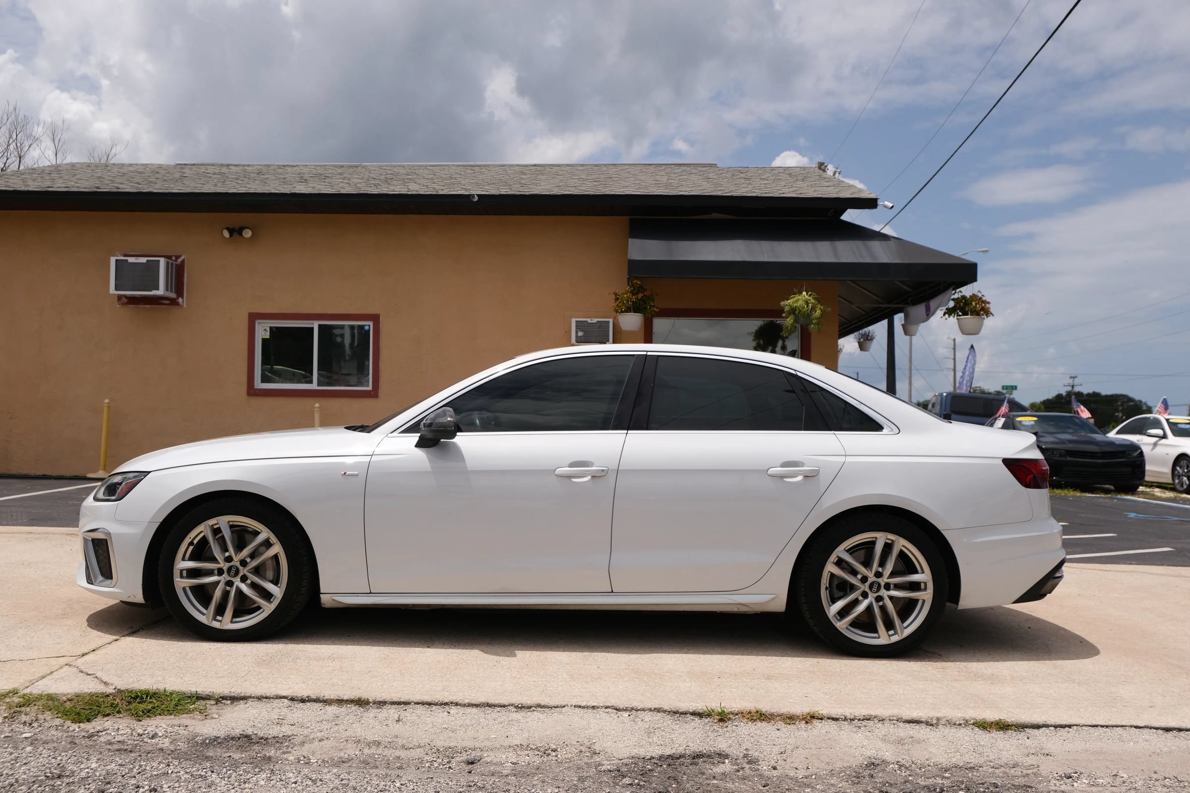 Used 2022 Audi A4 2.0T Premium Plus AWD/4WD image 8
