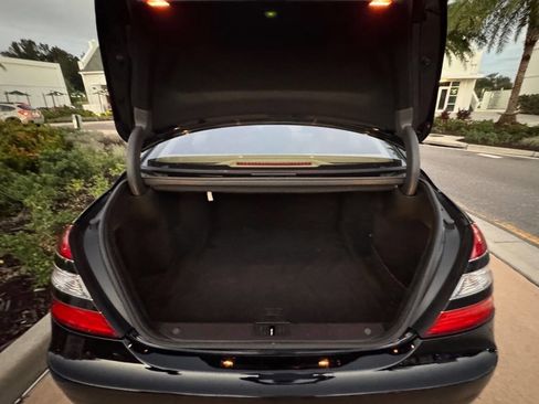 Used 2009 Mercedes-Benz S 550 image 32