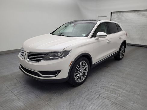 Used 2017 Lincoln MKX Reserve w/ Lincoln MKX Climate Package AWD/4WD image 2