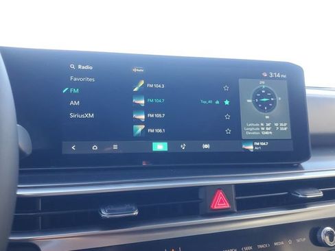 New 2026 Kia Sorento S w/ S Panoramic Sunroof Package image 21