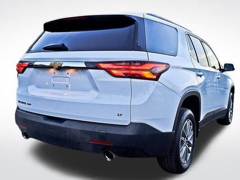 Used 2023 Chevrolet Traverse LT w/ LPO, Cargo Package image 10