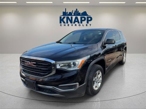 Used 2017 GMC Acadia SLE image 1