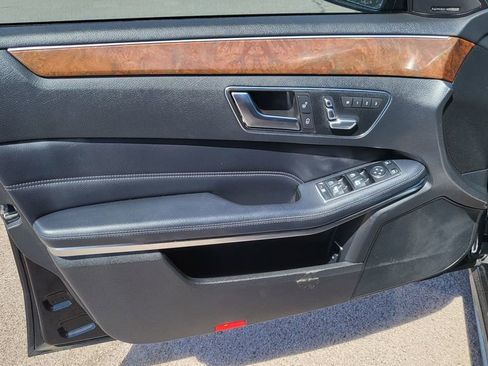 Used 2014 Mercedes-Benz E 350 Sedan image 23