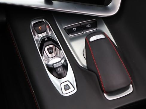 Used 2024 Chevrolet Corvette Stingray Premium Conv w/ Z51 Performance Package image 10