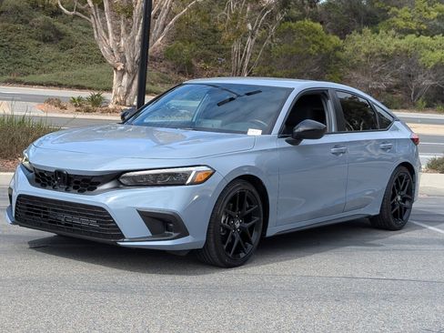 Used 2024 Honda Civic Sport image 10