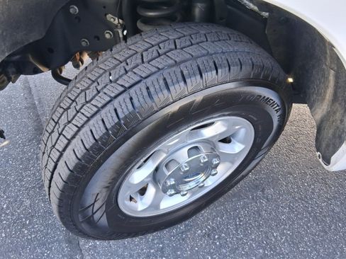 Used 2016 Ford F250 XL w/ XL Appearance Package RWD image 16