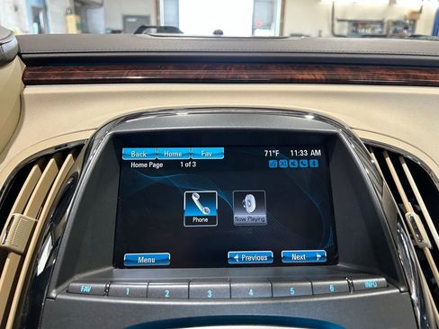 Used 2013 Buick LaCrosse Leather FWD image 21