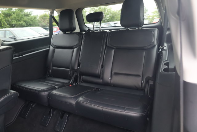 Used 2025 Ford Expedition Max Platinum AWD/4WD image 23