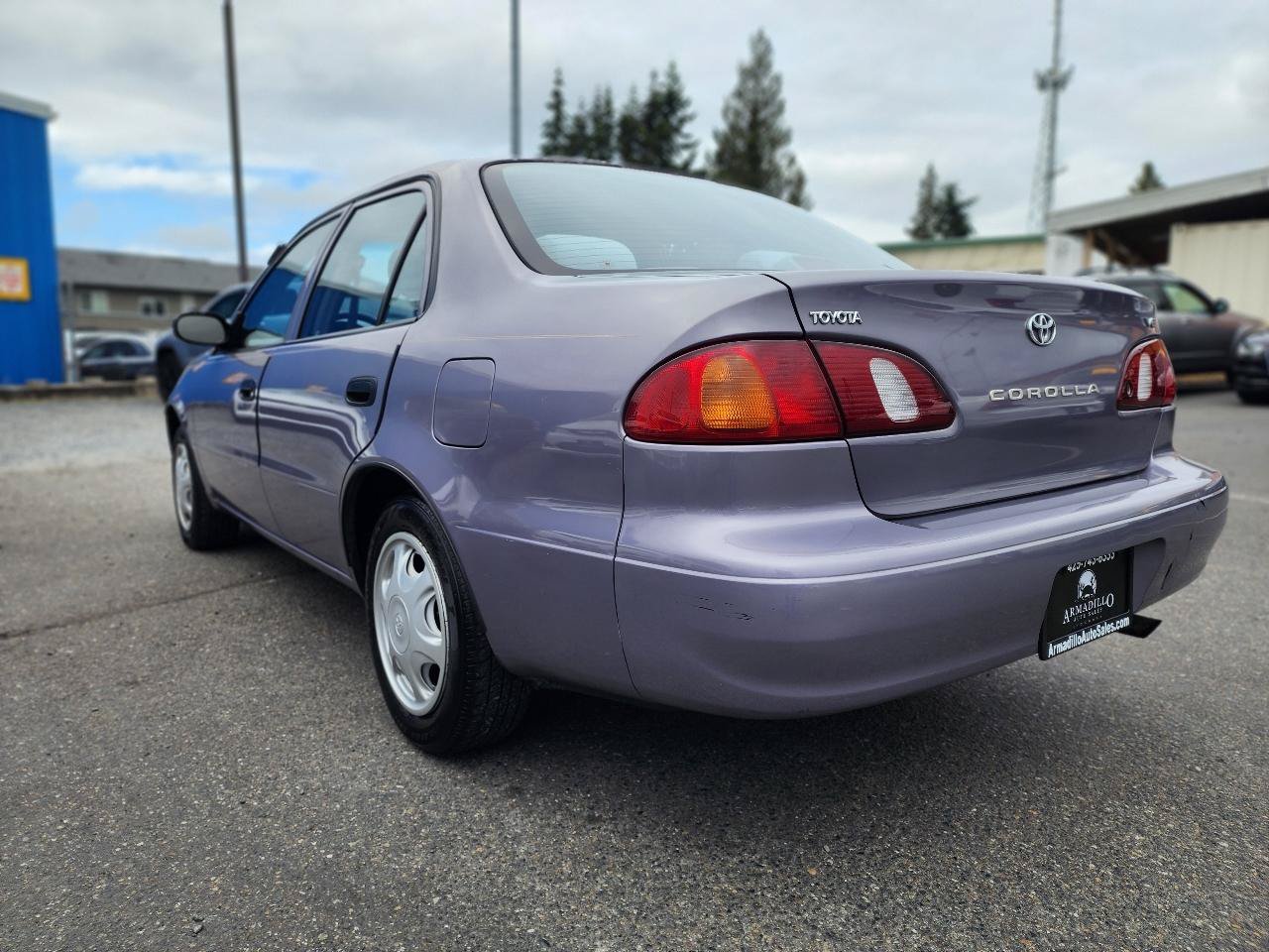 Used 1998 Toyota Corolla FWD image 5