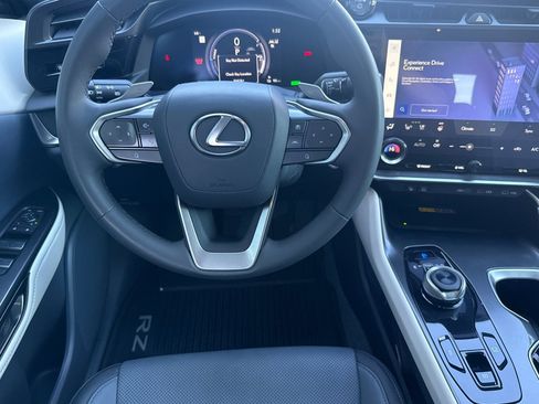 Certified 2023 Lexus RZ 450e Premium image 18