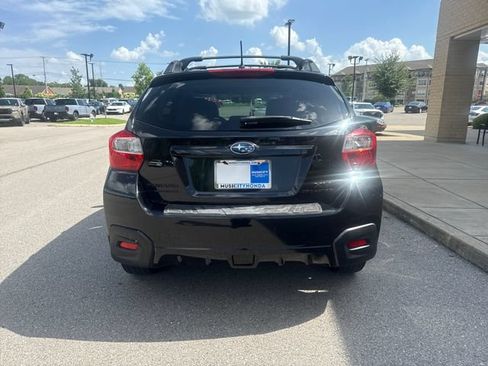 Used 2014 Subaru Crosstrek 2.0i Premium w/ Moonroof Package AWD/4WD image 3