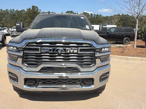 New 2026 RAM 2500 Big Horn AWD/4WD image 3