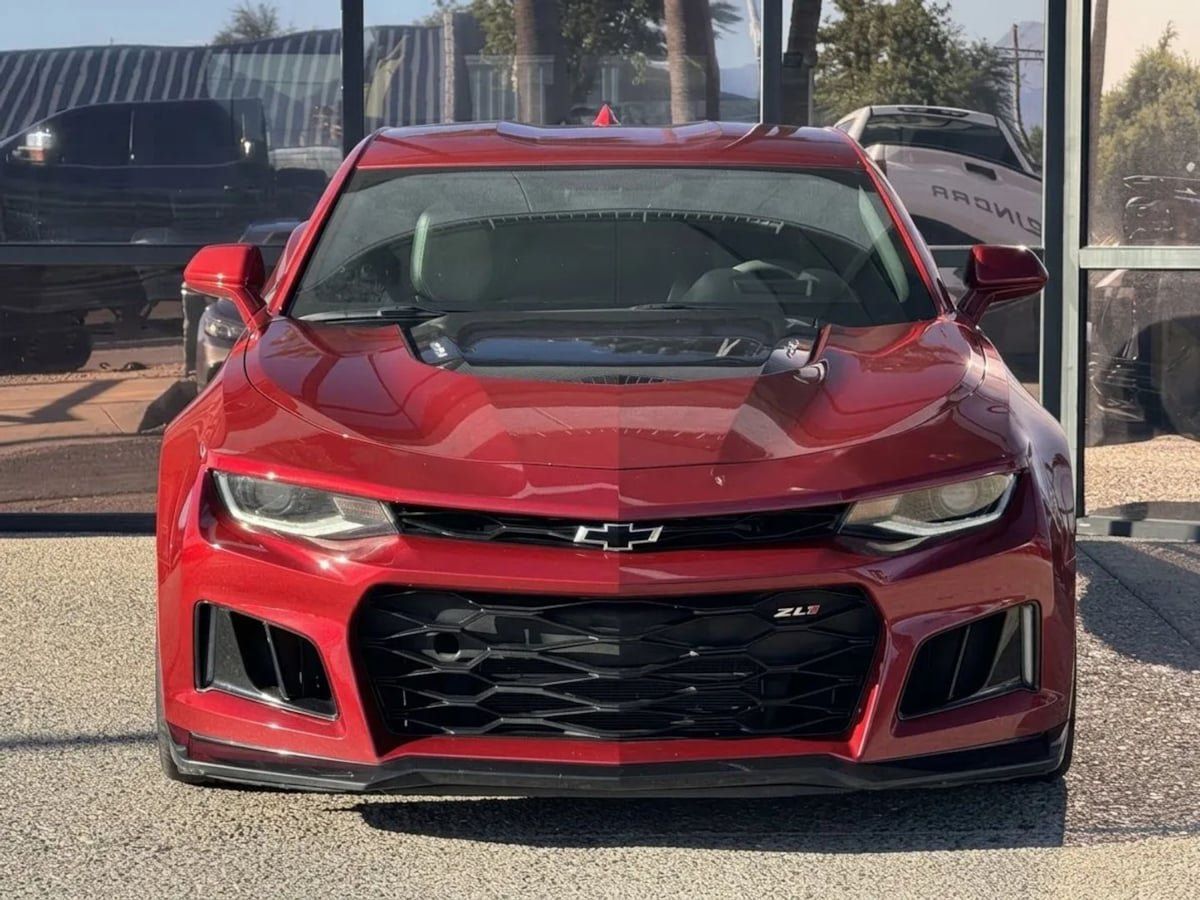 Used 2018 Chevrolet Camaro ZL1 RWD image 19