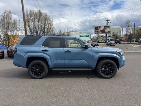 New 2026 Toyota 4Runner 4WD image 10