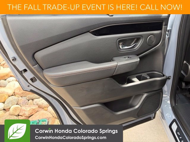 New 2026 Honda Pilot TrailSport image 16