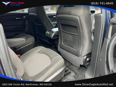Used 2017 Chevrolet Traverse LT w/ Style and Technology Package AWD/4WD image 10