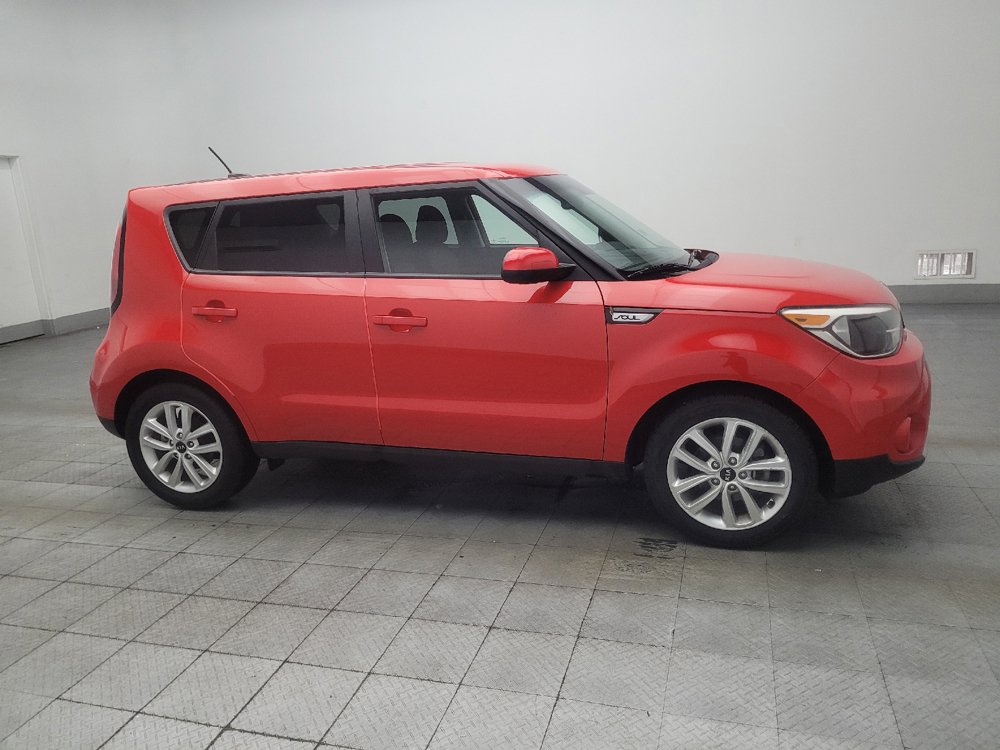 Used 2019 Kia Soul + FWD image 11