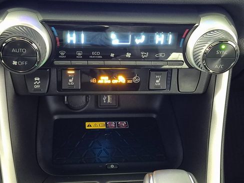 Used 2024 Toyota RAV4 XSE image 18