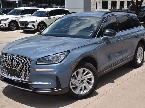 New 2026 Lincoln Corsair Premiere FWD image 12