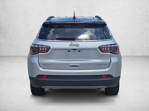 Used 2024 Jeep Compass Limited AWD/4WD image 6